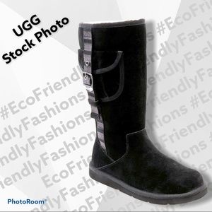 UGG Australia 'Retro Cargo' Boot in Black